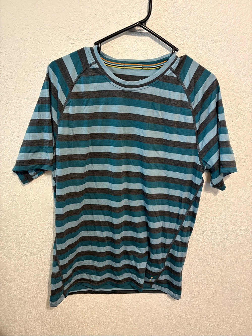 Smartwool Merino Wool Men's Teal and Gray Striped Short Sleeve Tee L